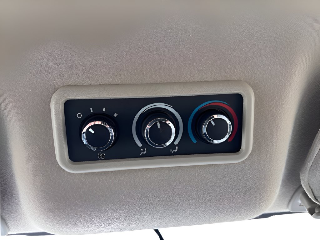 Used 2023 Chevrolet Express 3500 LS RWD image 22