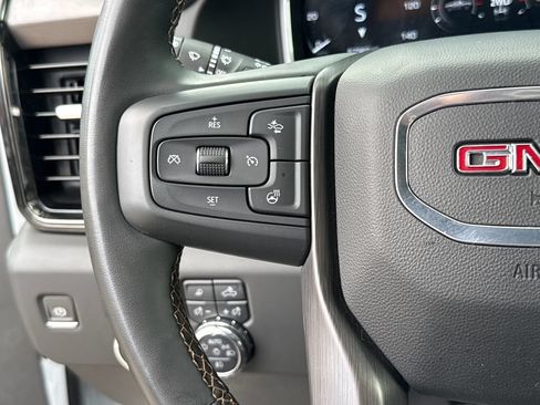 Used 2024 GMC Sierra 2500 AT4 w/ AT4 Premium Plus Package AWD/4WD image 17