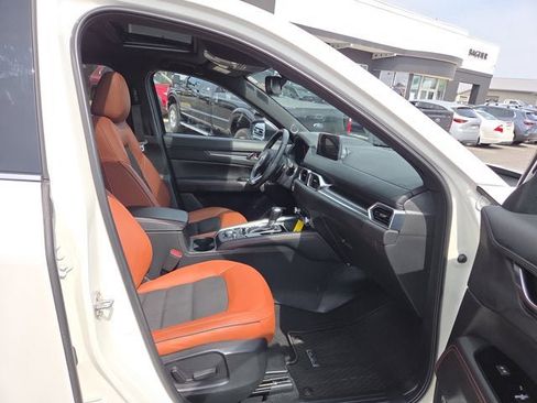 Certified 2024 MAZDA CX-5 Carbon Edition AWD/4WD image 16