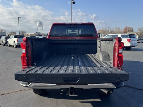 Used 2023 Chevrolet Silverado 2500 LTZ w/ LTZ Plus Package image 18