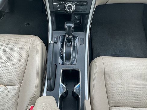 Used 2013 Honda Accord EX-L image 8