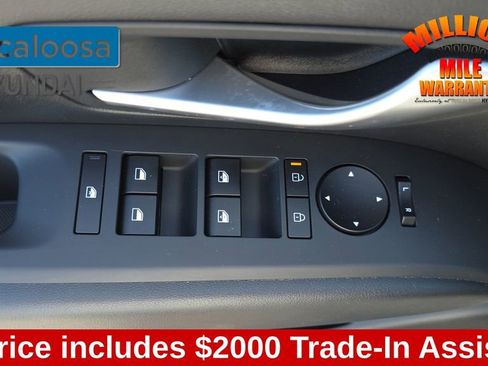 Used 2025 Hyundai Tucson SEL FWD image 13
