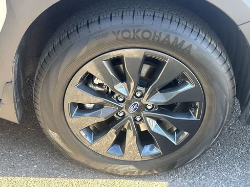 Certified 2024 Subaru Outback Onyx Edition AWD/4WD image 7