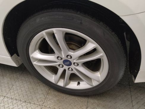 Used 2018 Ford Fusion SE w/ Equipment Group 602A image 31