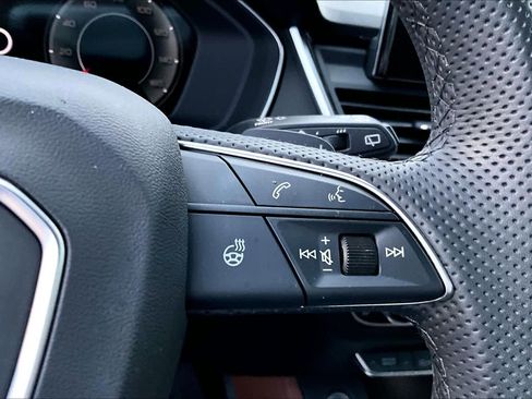 Used 2024 Audi Q5 2.0T Prestige w/ Prestige Package image 24