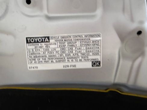 Used 2014 Toyota Prius Two image 51