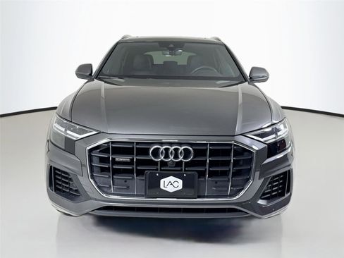 Used 2021 Audi Q8 Premium Plus image 11