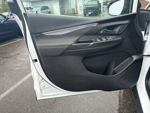 Used 2023 Chevrolet Bolt LT w/ Driver Confidence Package image 32