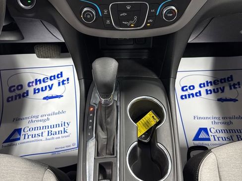 Used 2024 Chevrolet Equinox LS w/ LS Convenience Package image 20