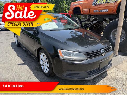 Used 2014 Volkswagen Jetta S FWD image 1