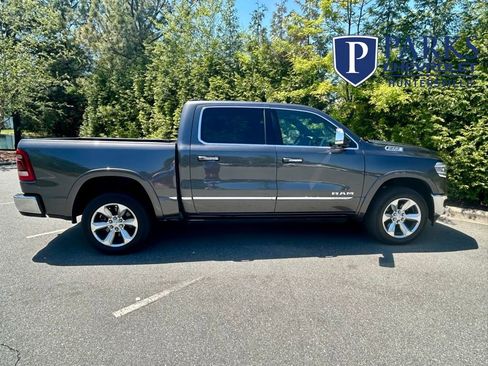 Used 2019 RAM 1500 Limited image 34