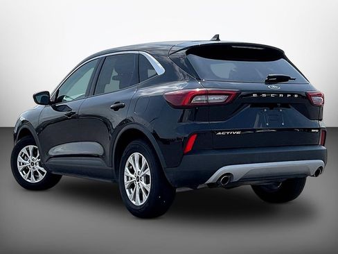 Used 2024 Ford Escape Active AWD/4WD image 4