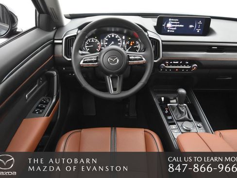 Used 2025 MAZDA CX-50 Meridian Edition w/ Apex Package image 23