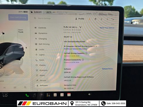 Used 2024 Tesla Model Y Long Range AWD/4WD image 17