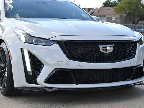 Certified 2023 Cadillac CT5 V Blackwing w/ Driver Assist Package image 28