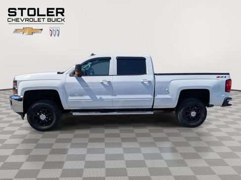 Used 2015 Chevrolet Silverado 2500 LT w/ LT Convenience Package AWD/4WD image 2