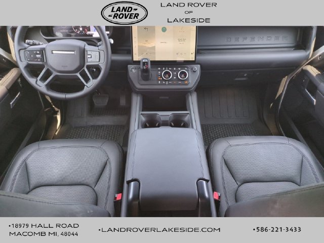Used 2026 Land Rover Defender 110 X-Dynamic SE AWD/4WD image 14
