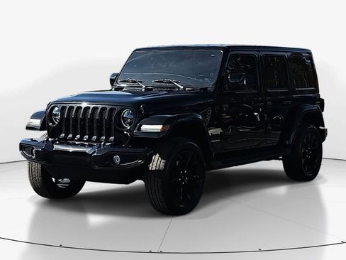 Used 2023 Jeep Wrangler Altitude image 10