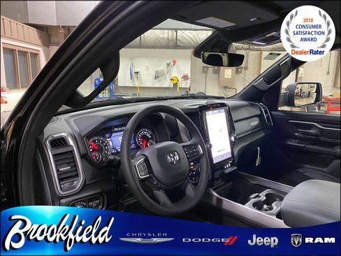 Used 2017 RAM 1500 Big Horn image 35