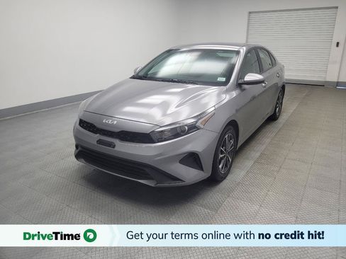Used 2024 Kia Forte LXS FWD image 1