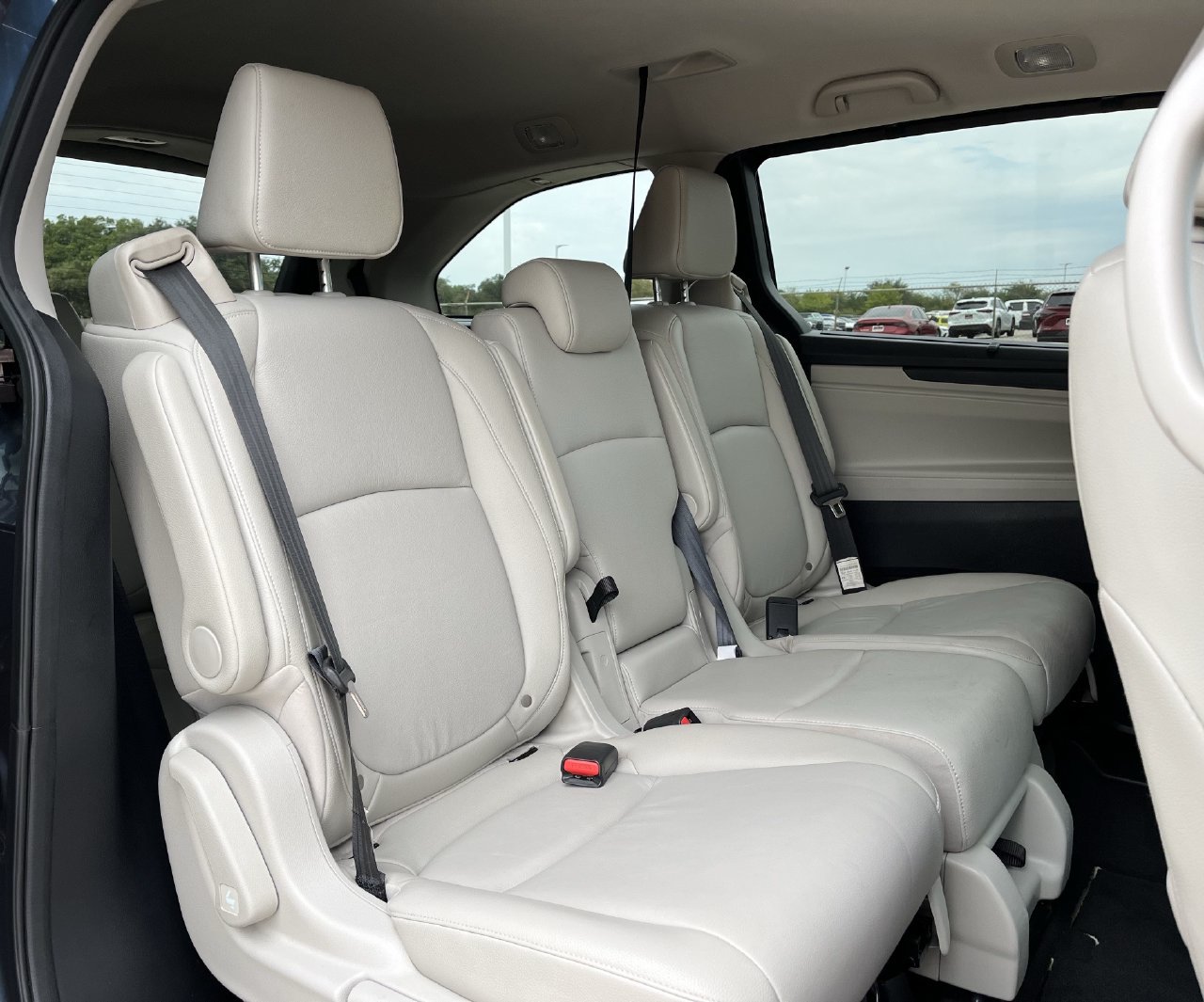 Used 2025 Honda Odyssey EX-L image 27
