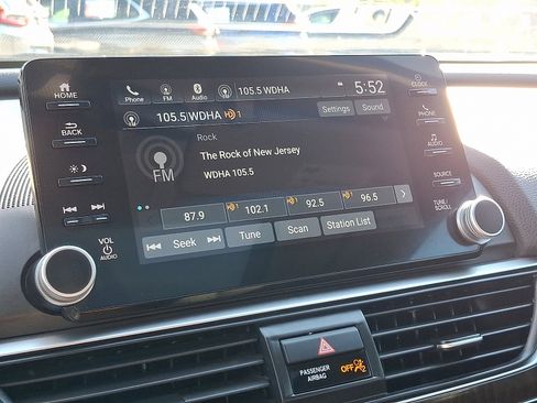 Certified 2020 Honda Accord EX image 17