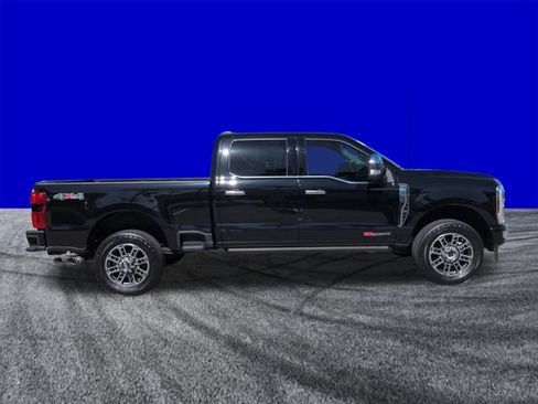 Used 2024 Ford F250 Limited AWD/4WD image 3