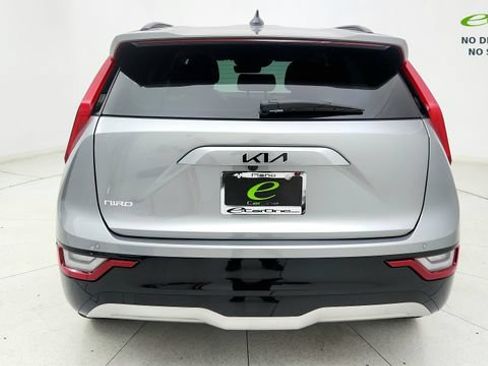 Used 2024 Kia Niro Wave w/ Wave Preserve Package FWD image 25