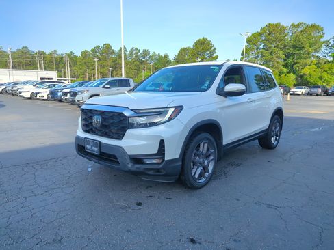 Certified 2023 Honda Passport EX-L image 1