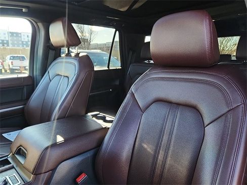 Certified 2022 Ford Expedition Limited image 21