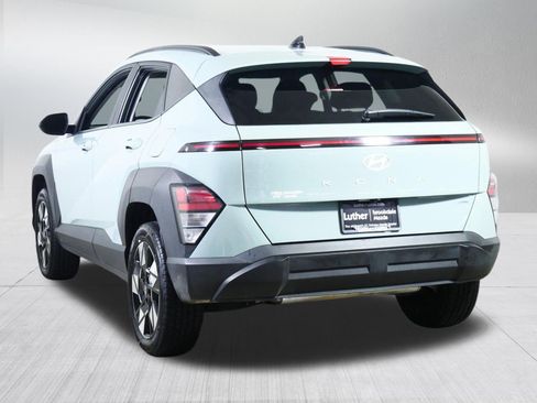 Used 2024 Hyundai Kona SEL AWD/4WD image 5