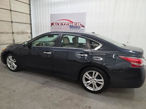 Used 2015 Nissan Altima 3.5 SL image 8