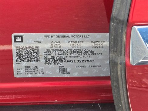 Used 2020 Buick Enclave Premium w/ Sun and Sites Package image 18