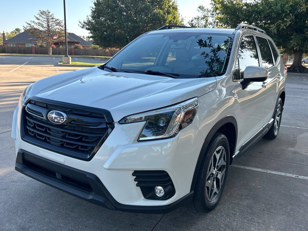 Used 2024 Subaru Forester Premium AWD/4WD image 13
