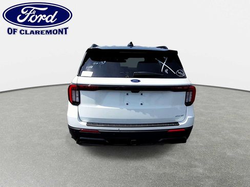 New 2026 Ford Explorer ST-Line AWD/4WD image 7