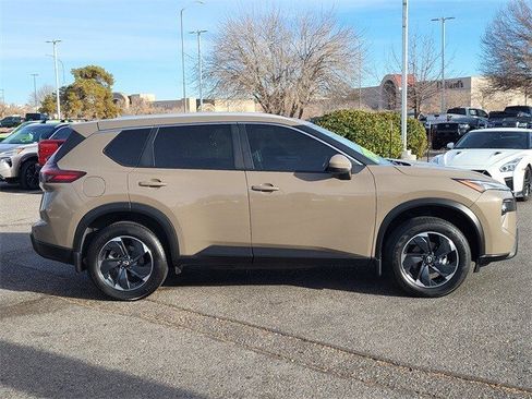 Certified 2025 Nissan Rogue SV w/ SV Premium Package image 3