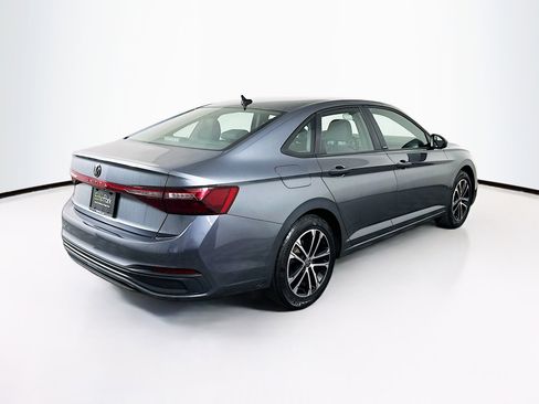 Used 2025 Volkswagen Jetta Sport FWD image 9