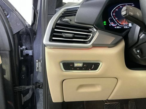 Used 2022 BMW X5 sDrive40i w/ Premium Package RWD image 15