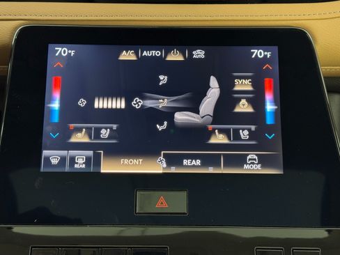 Used 2025 INFINITI QX80 Luxe w/ Cargo Package AWD/4WD image 31