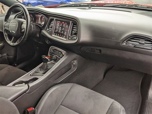 Certified 2022 Dodge Challenger R/T w/ Plus Package image 12