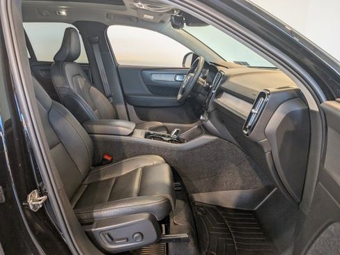 Used 2020 Volvo XC40 T5 Inscription image 31