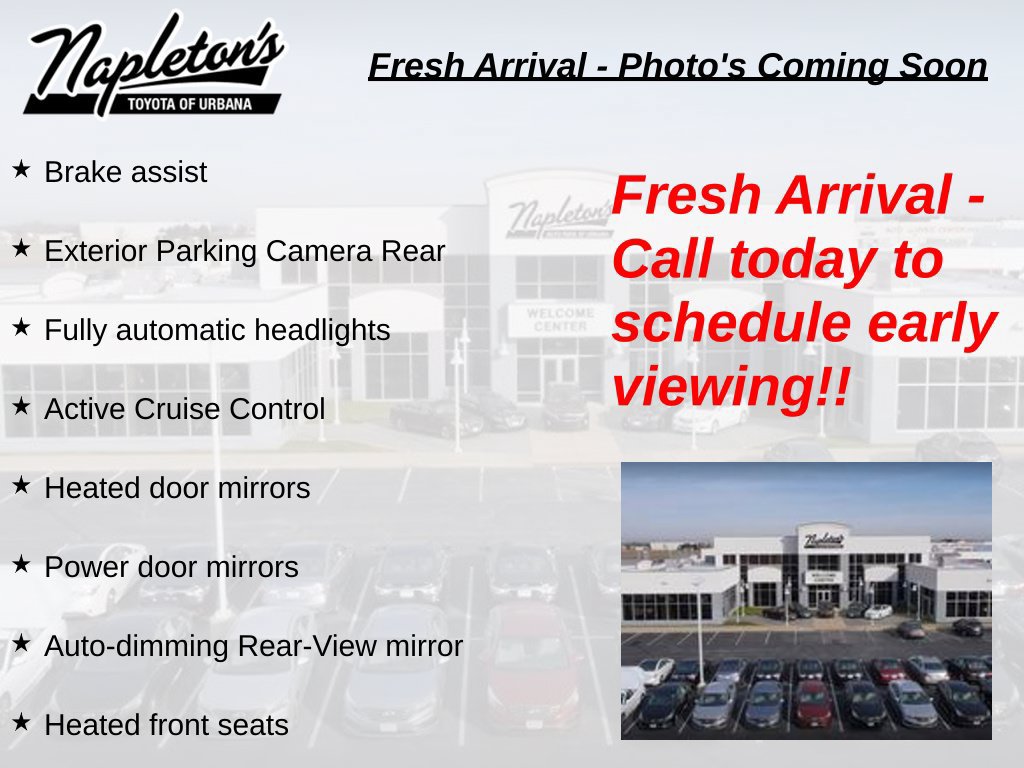 Used 2023 Volkswagen Jetta SE FWD image 2