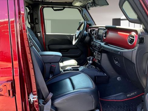 Used 2022 Jeep Wrangler Unlimited Rubicon w/ LED Lighting Group image 29