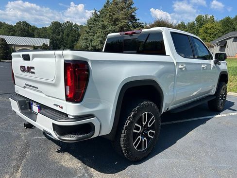 Used 2025 GMC Sierra 1500 AT4 w/ AT4 Premium Package AWD/4WD image 29