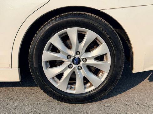 Used 2015 Subaru Legacy 2.5i Premium w/ Moonroof Package AWD/4WD image 30