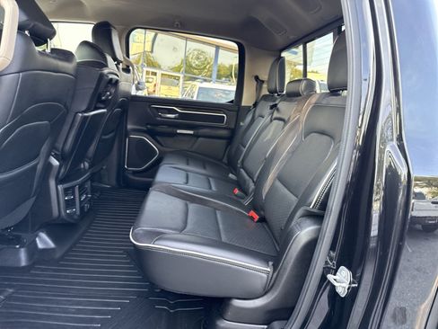 Used 2019 RAM 1500 Laramie AWD/4WD image 21