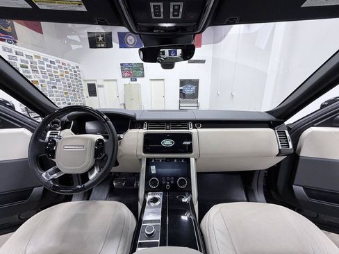 Used 2022 Land Rover Range Rover P525 Westminster Edition AWD/4WD image 32