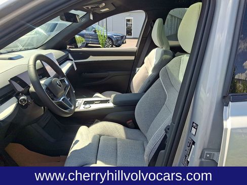 New 2025 Volvo EX90 Ultra image 13