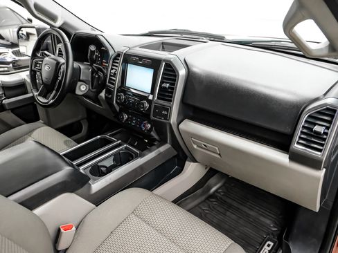 Used 2015 Ford F150 XLT w/ Equipment Group 302A Luxury RWD image 11