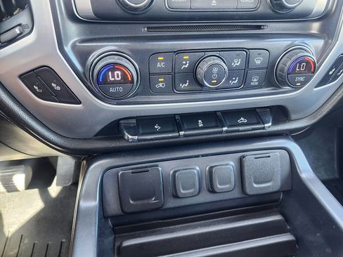 Used 2018 GMC Sierra 1500 SLT image 27